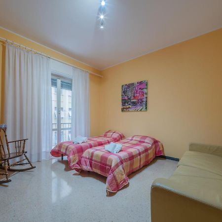 Casa Di Maty - Cozy Apartment With Balcony La Spezia Luaran gambar