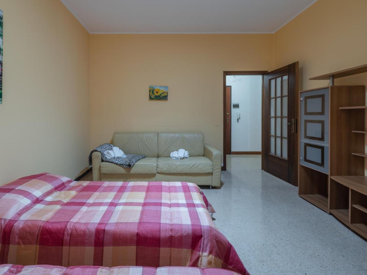Casa Di Maty - Cozy Apartment With Balcony La Spezia Luaran gambar